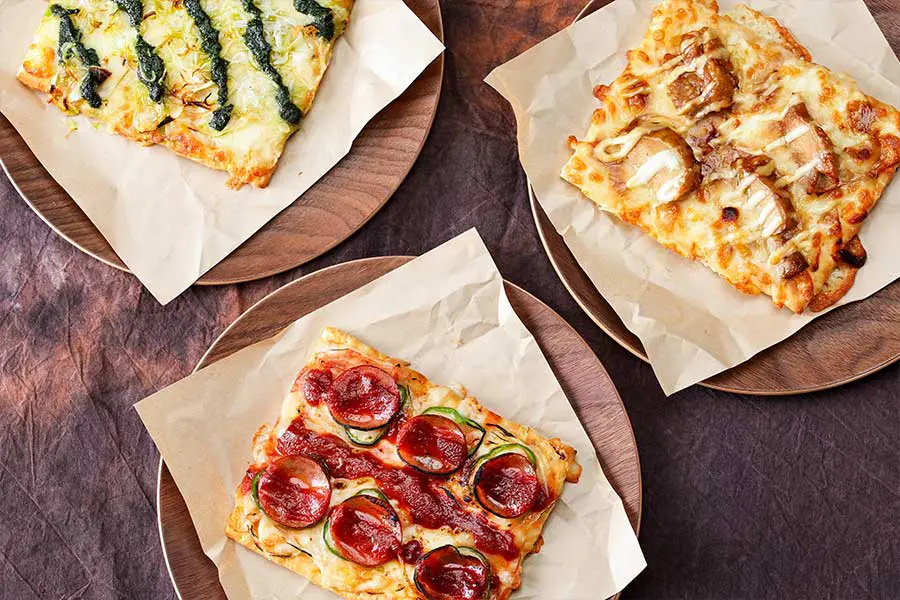 サーフボードピザ